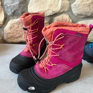 North face boots youth size 5